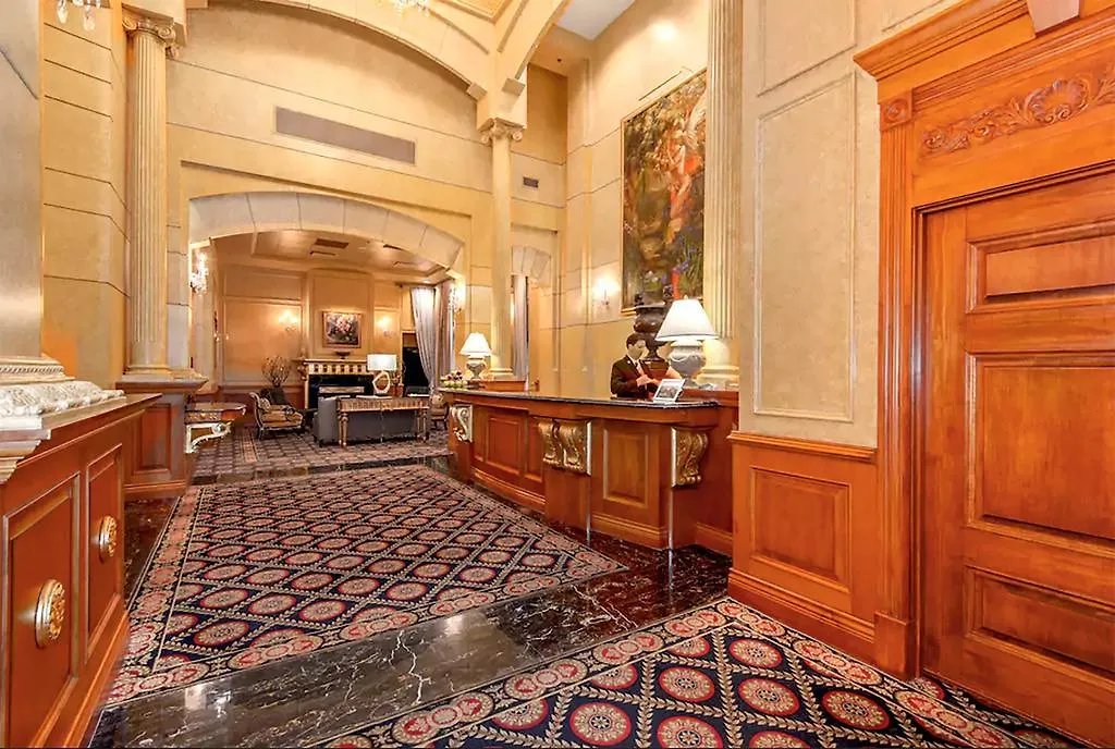 Boutique Suites - Vancouver