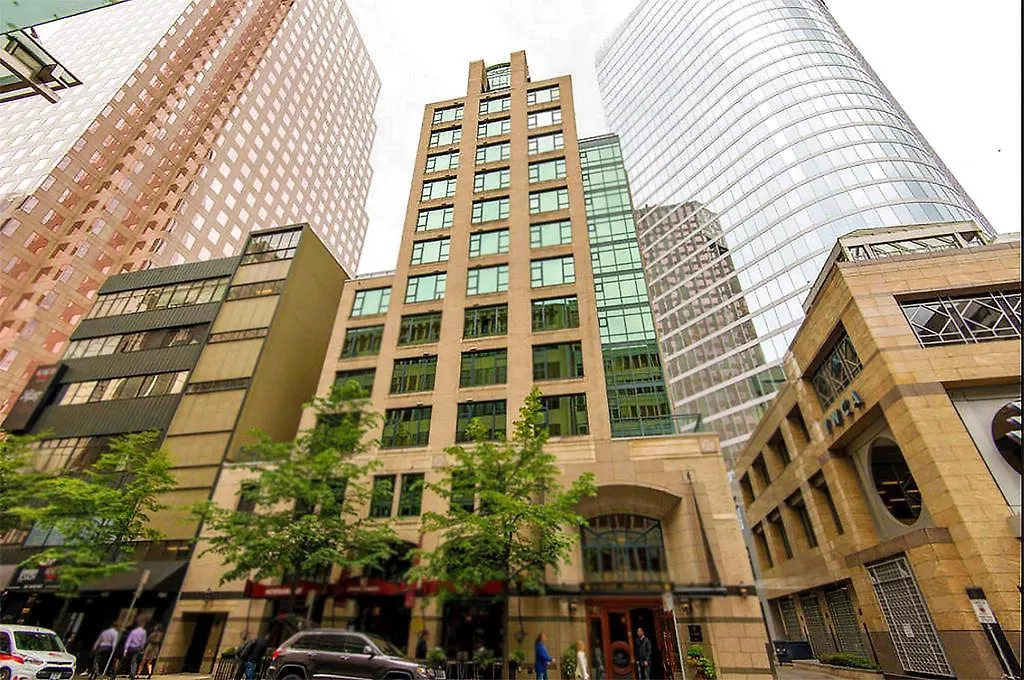 Boutique Suites - Vancouver Aparthotel